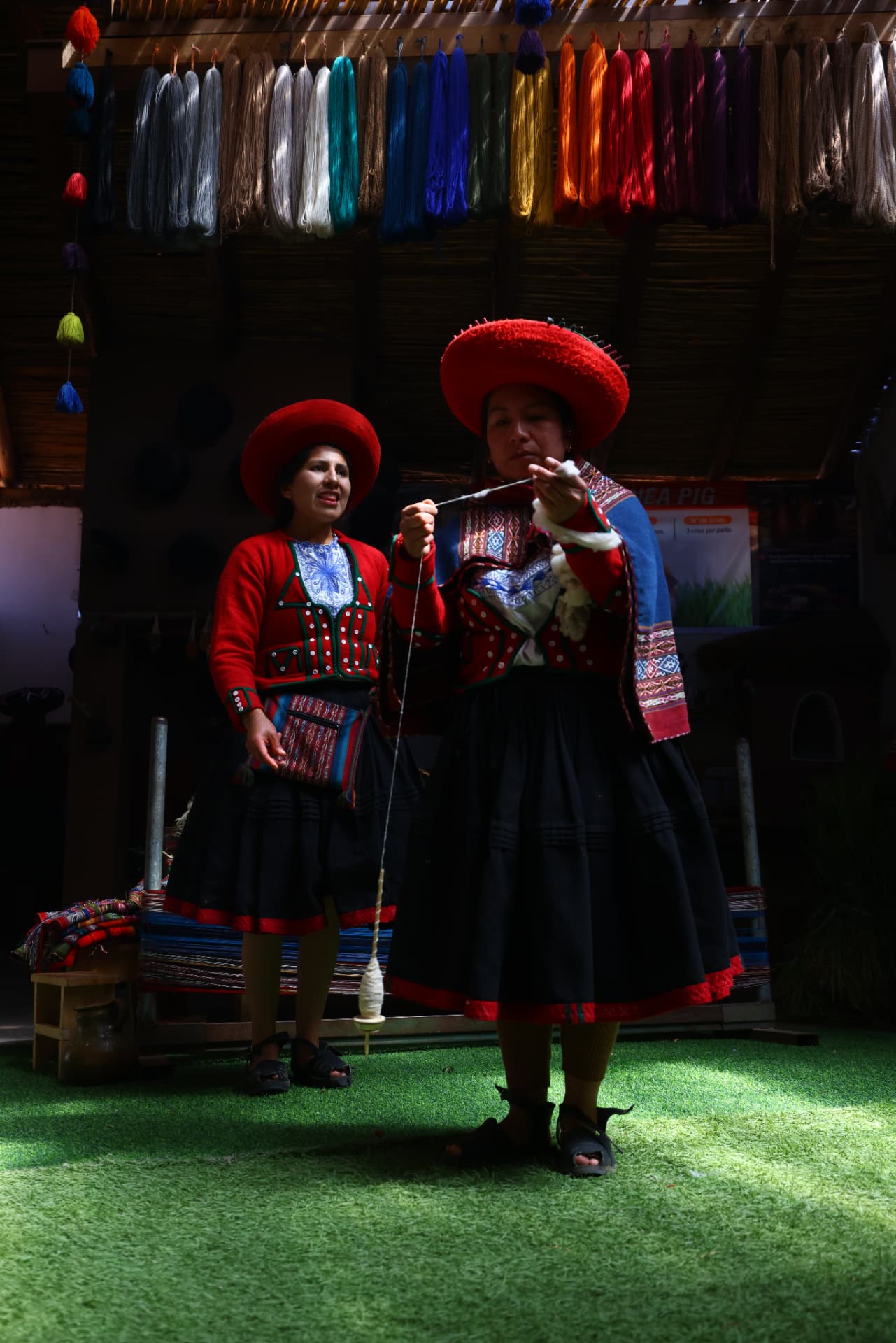Peru: Traditional Weavers